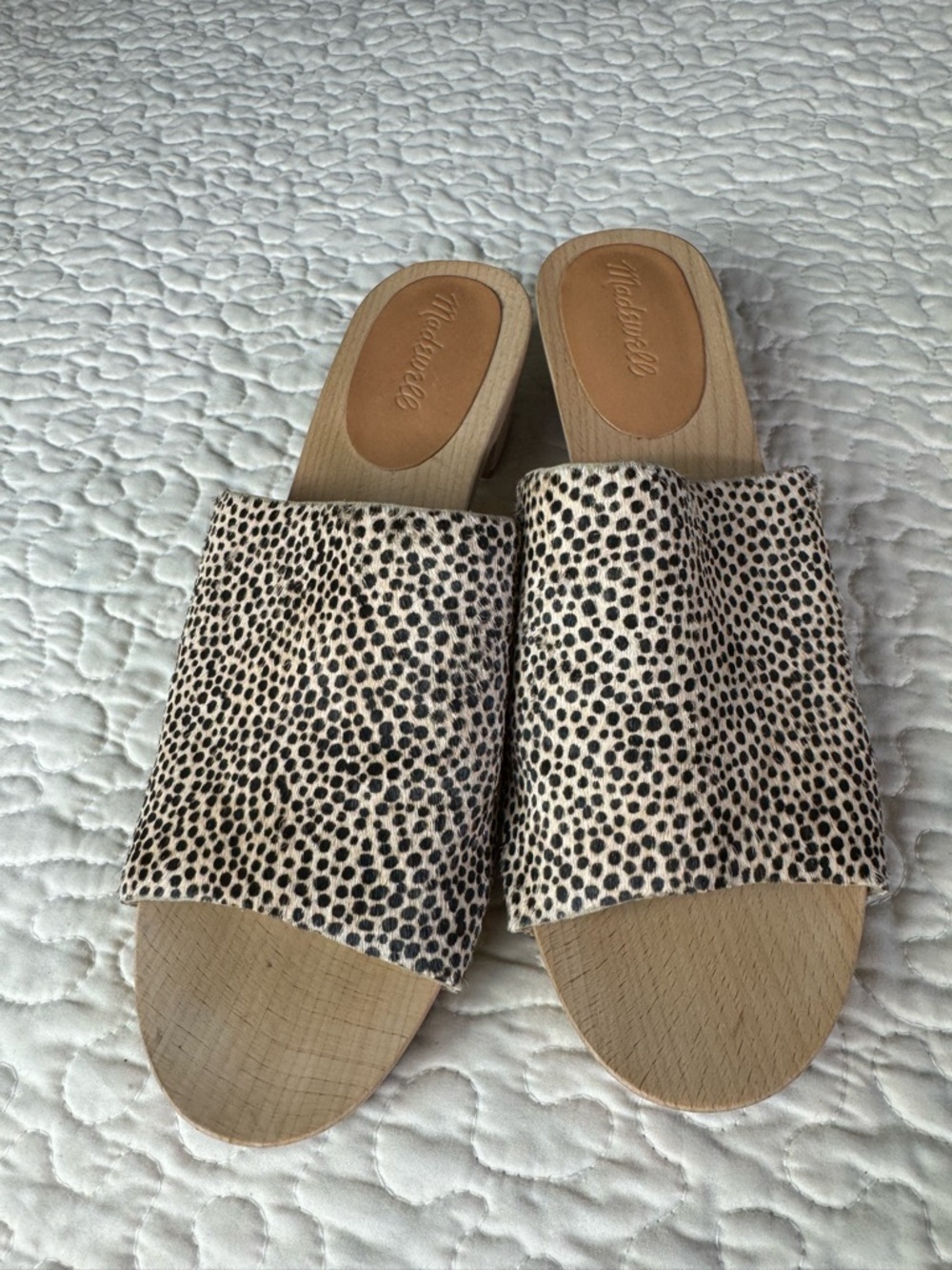 MADEWELL The Evelyn Clog
Slide Sandal in Dried Flax Print
Calf Hair Size 9.5